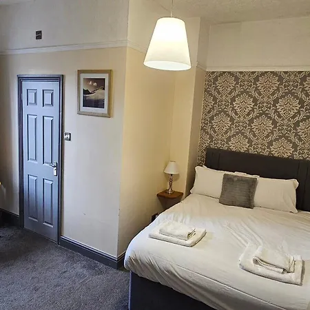 The Victoria 3*